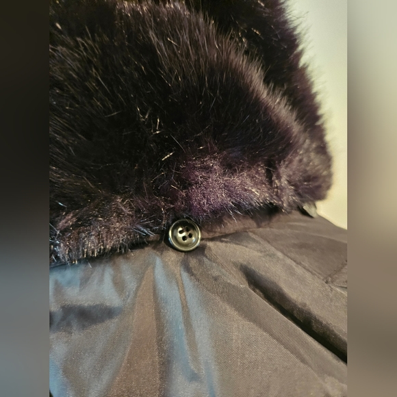 Regent Park embroidered jacket removable fur small - Picture 4 of 9